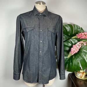 NWOT Banana Republic slim fit chambray shirt S